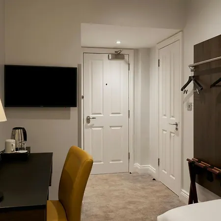 Four Points Flex By Sheraton London Kensington Olympia-3